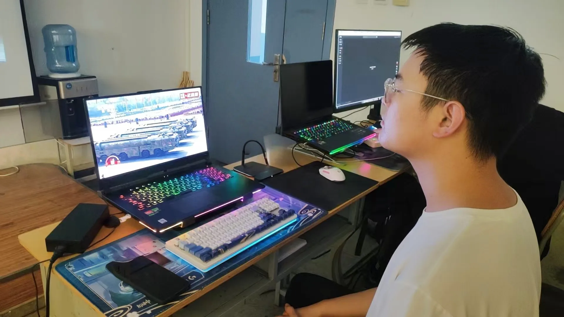 微信图片_20250903100645_268_12.jpg