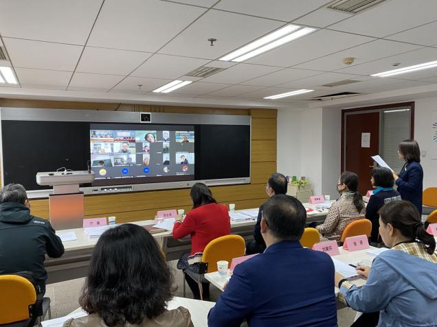课程融通方案专家审定会现场.png